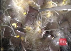＃年夜饭＃鸡血豆芽汤的做法图解5