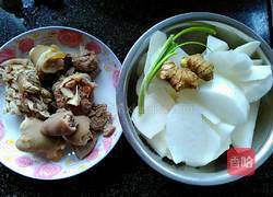萝卜炖羊腿的做法图解1