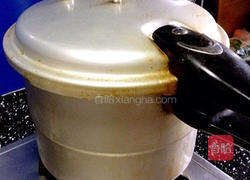 五彩肉皮冻之富贵花开的做法图解11