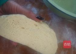 玉米面猪油梭饼的做法图解1