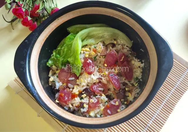 春色满园 煲仔年夜饭