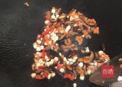 春色满园 煲仔年夜饭的做法图解7