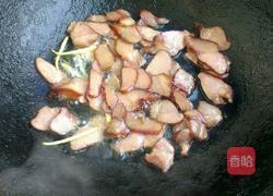 腊肉西兰花的做法图解3