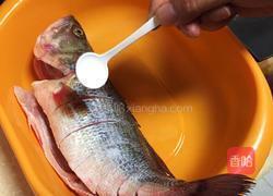 清蒸鲈鱼的做法图解6