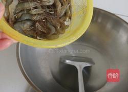 马蹄炒河虾的做法图解3