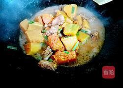 南瓜焖排骨的做法图解7