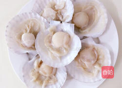 蒜蓉粉丝蒸元贝的做法图解2