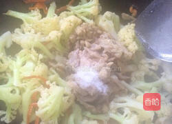 有机花菜炒肉的做法图解13