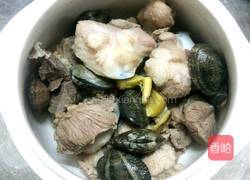 大骨花蛤汤的做法图解4