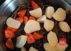 干豆角炖鸡块的做法图解7