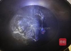 党参黄芪乌鸡汤的做法图解2