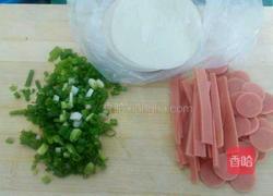 饺子皮煎饼的做法图解1