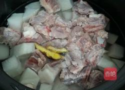 飞排炖白萝卜的做法图解5