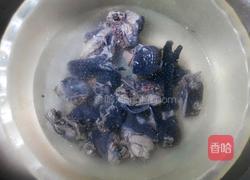 椰子乌鸡汤的做法图解3