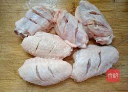 豆瓣酱蒸鸡翅(吉)的做法图解2