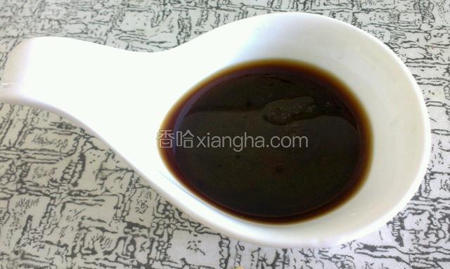 把所以调味料放一个小碗