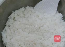 玉米和肉松寿司的做法图解2