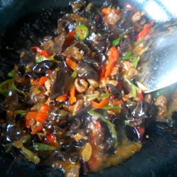 木耳炒肉（牛肉）的做法[图]