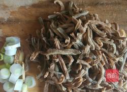 干豆角扣肉的做法图解2