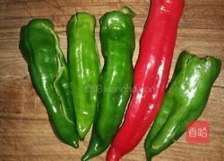 双椒炒牛肉的做法图解1