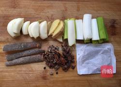 高压锅版炖羊蝎子的做法图解1