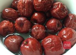 糯米蜂蜜红枣的做法图解1
