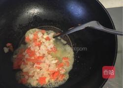 黄金炒饭(中华小当家料理)的做法图解1