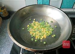 杂蔬番茄炒虾仁的做法图解7