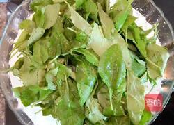 猪骨枸杞汤的做法图解1