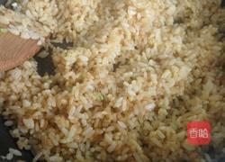黄金炒饭的做法图解7