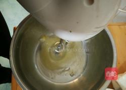 原味戚风蛋糕的做法图解2