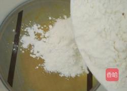 原味戚风蛋糕的做法图解5