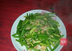 蒜薹炒蛋的做法图解3