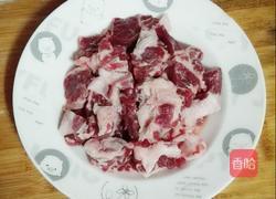 牛腩炖豆角的做法图解1
