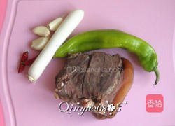 尖椒拌牛头肉的做法图解1