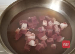土豆炖肉腩的做法图解2
