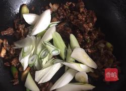 葱爆羊肉的做法图解6