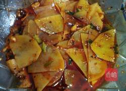 麻辣鲜香土豆片配川味密制红油的做法图解3