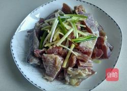 清蒸腊鸡腿的做法图解3