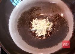 姜葱炒蟹的做法图解3