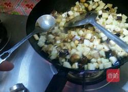 茄丁土豆鸡蛋面的做法图解12