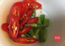 素炒蟹味菇的做法图解1