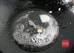 子蒜酸菜烧肥肠的做法图解15