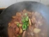 土豆炒鸡块的做法[图]