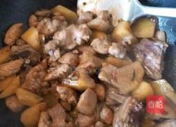 土豆炒鸡块的做法图解6