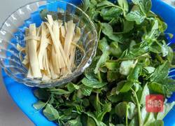 豆苗炒百叶的做法图解1