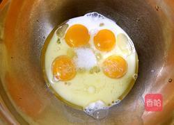 抹茶蛋糕卷的做法图解3