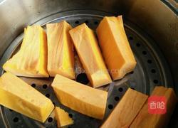 面食菊花的做法图解1