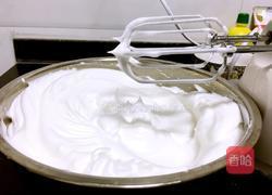 蔓越莓戚风蛋糕的做法图解12