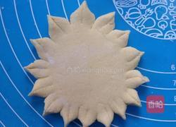 向日葵豆沙包的做法图解12